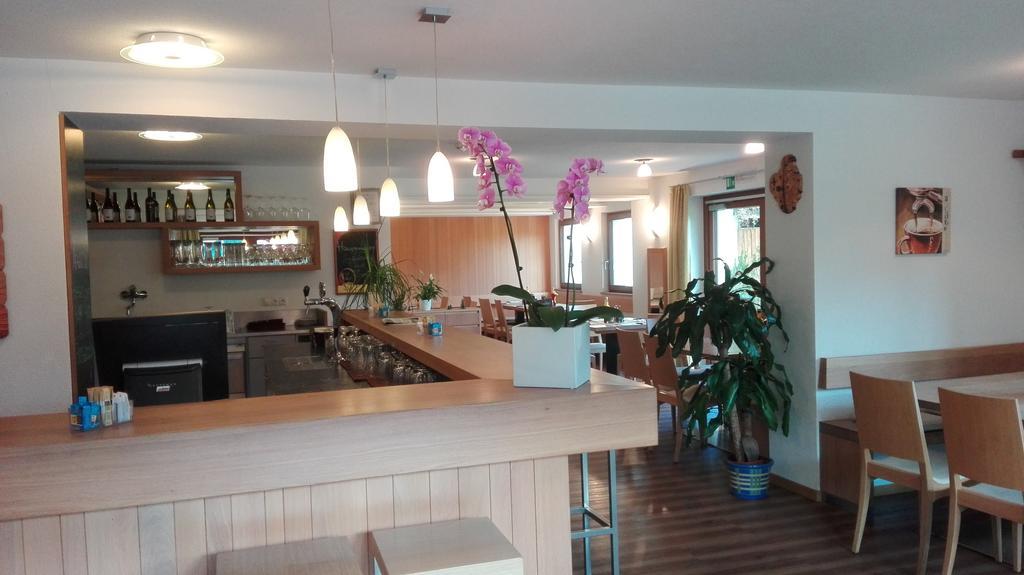 Reschnerhof Bed & Breakfast Резия Екстериор снимка
