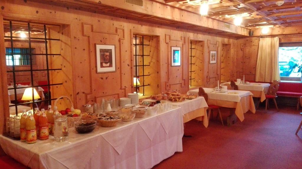 Reschnerhof Bed & Breakfast Резия Екстериор снимка