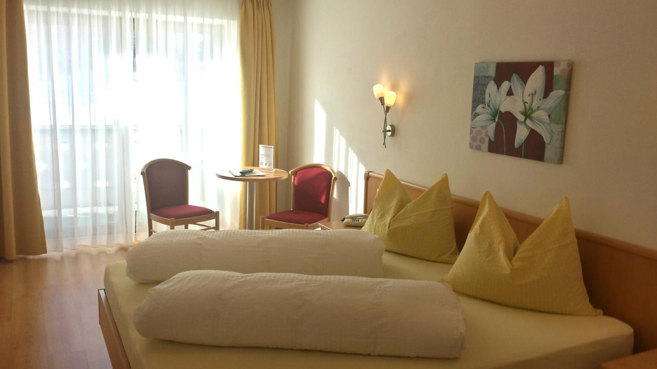 Reschnerhof Bed & Breakfast Резия Екстериор снимка